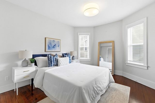 351 Centre St 2, Boston, MA 02122