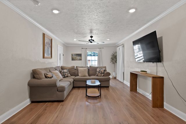 1102 Ash Street, Irving, TX 75060