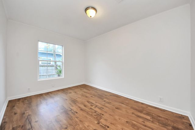 6526 Carver Road A, Houston, TX 77091