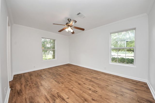 6526 Carver Road A, Houston, TX 77091