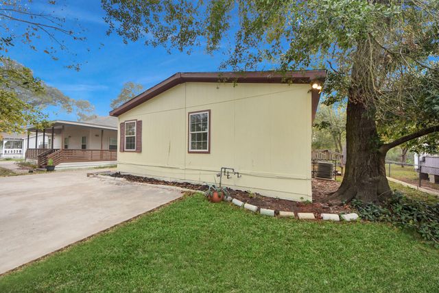 6526 Carver Road A, Houston, TX 77091