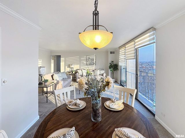 1800 7TH Street, East Moline, IL 61244