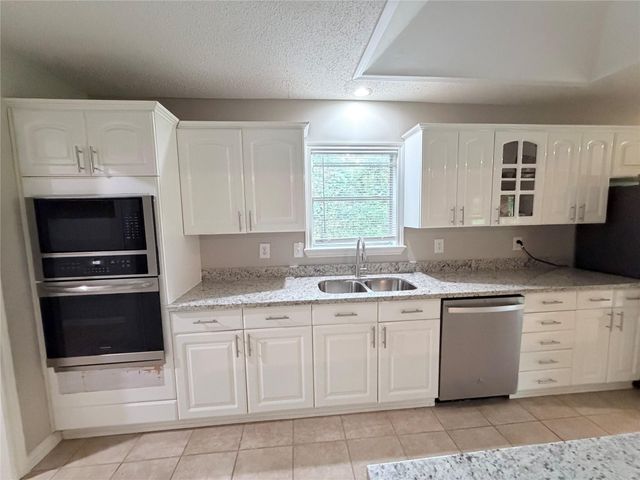 20064 Mercedell Drive, Porter, TX 77365