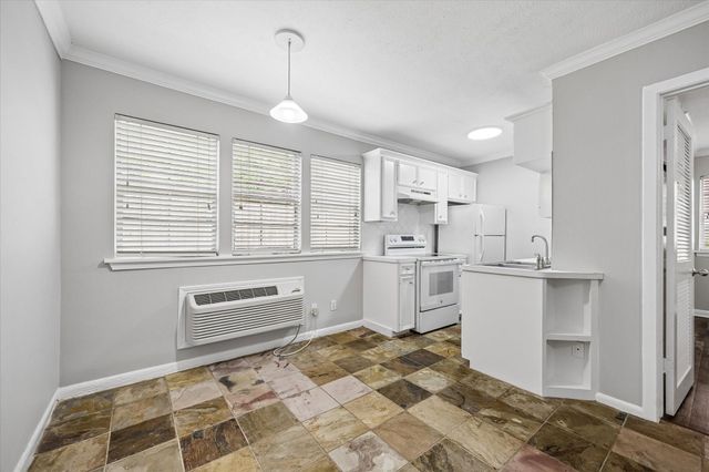 3618 Garrott Street 04, Houston, TX 77006
