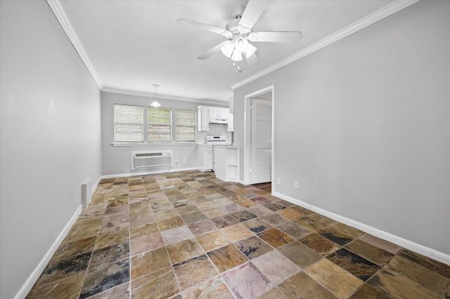 3618 Garrott Street 04, Houston, TX 77006
