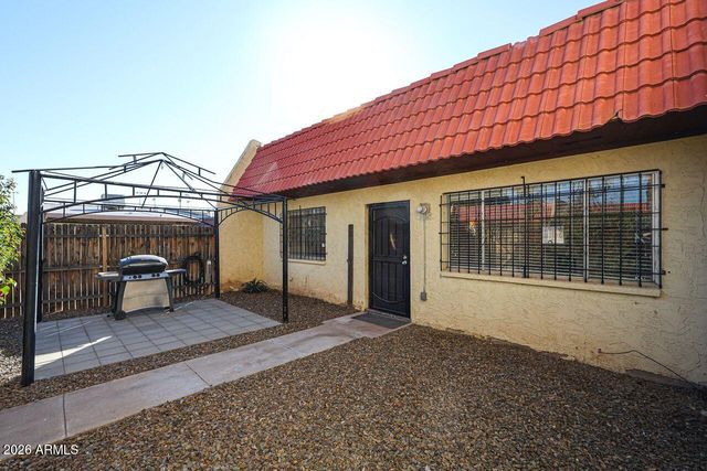 3326 W TANGERINE Lane W, Phoenix, AZ 85051