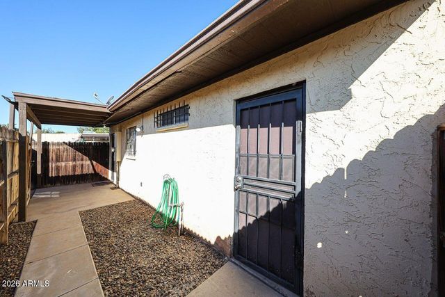 3326 W TANGERINE Lane W, Phoenix, AZ 85051