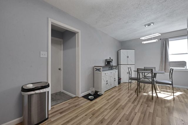 1976 Westfield Drive S, Columbus, OH 43223