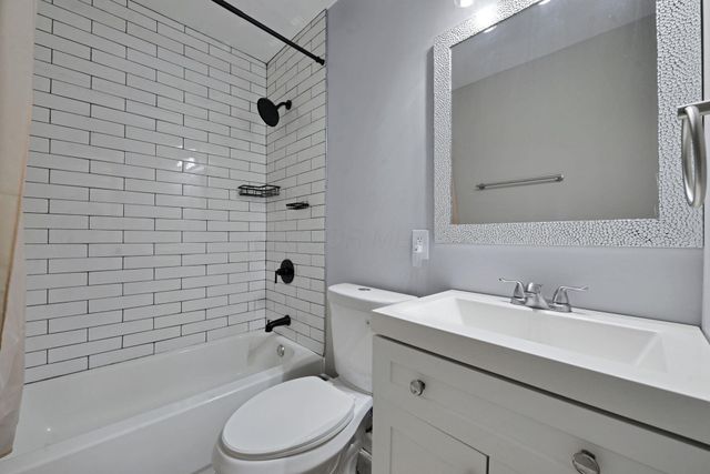 1976 Westfield Drive S, Columbus, OH 43223