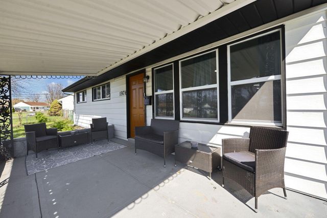 1976 Westfield Drive S, Columbus, OH 43223