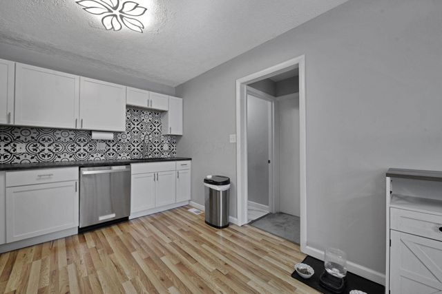 1976 Westfield Drive S, Columbus, OH 43223
