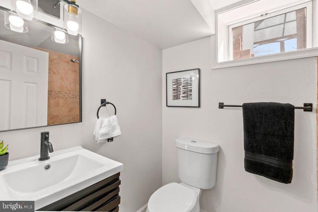 3735 SYLVAN DR, Baltimore, MD 21207