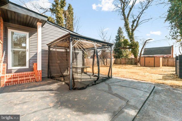 3735 SYLVAN DR, Baltimore, MD 21207