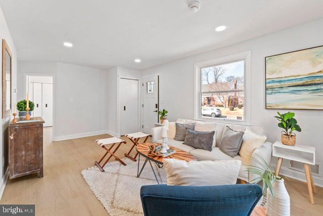 3735 SYLVAN DR, Baltimore, MD 21207