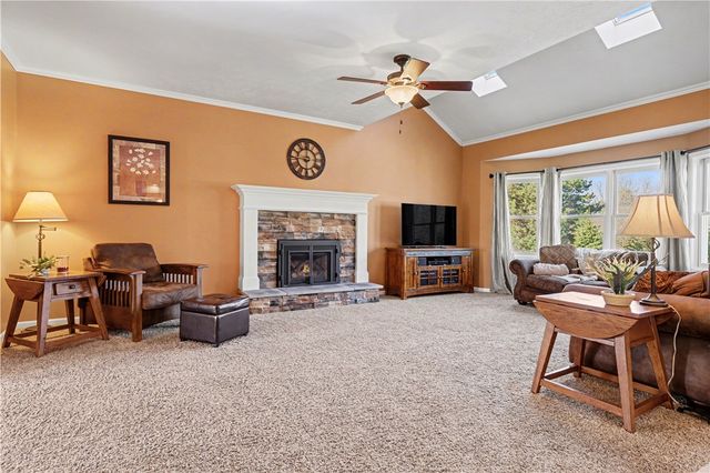 5 Knollwood Drive, Ogden, NY 14428