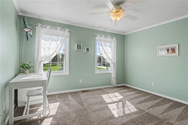 5 Knollwood Drive, Ogden, NY 14428