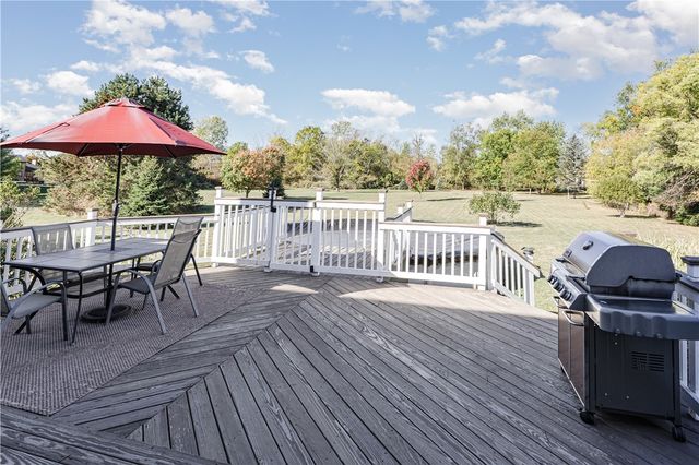 5 Knollwood Drive, Ogden, NY 14428