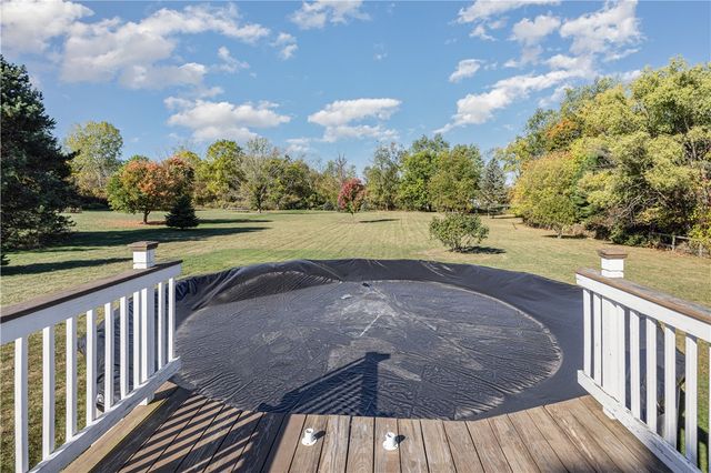 5 Knollwood Drive, Ogden, NY 14428