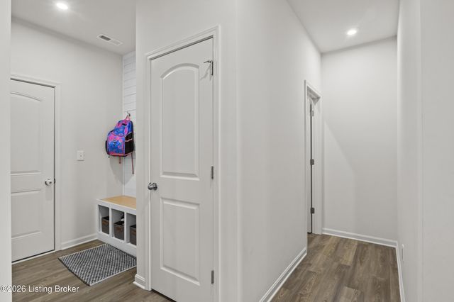 214 Ardmore Crossing Dr, Shelbyville, KY 40065
