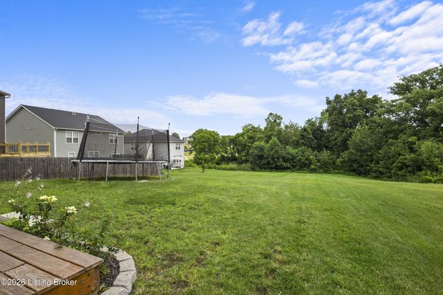 214 Ardmore Crossing Dr, Shelbyville, KY 40065