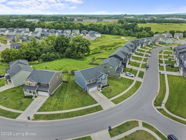214 Ardmore Crossing Dr, Shelbyville, KY 40065