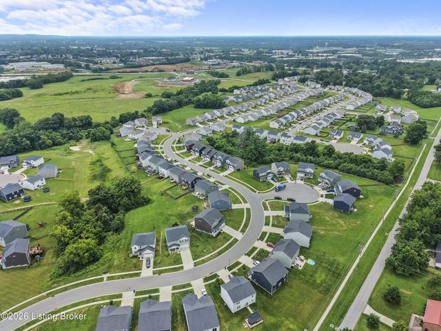 214 Ardmore Crossing Dr, Shelbyville, KY 40065
