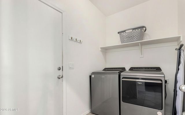 5751 N 71ST Drive, Glendale, AZ 85303