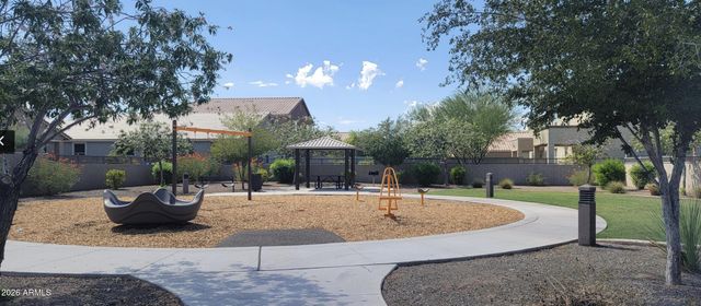 5751 N 71ST Drive, Glendale, AZ 85303