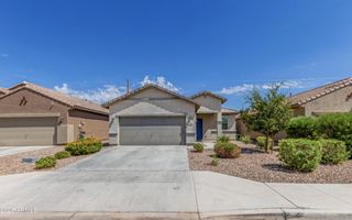 5751 N 71ST Drive, Glendale, AZ 85303