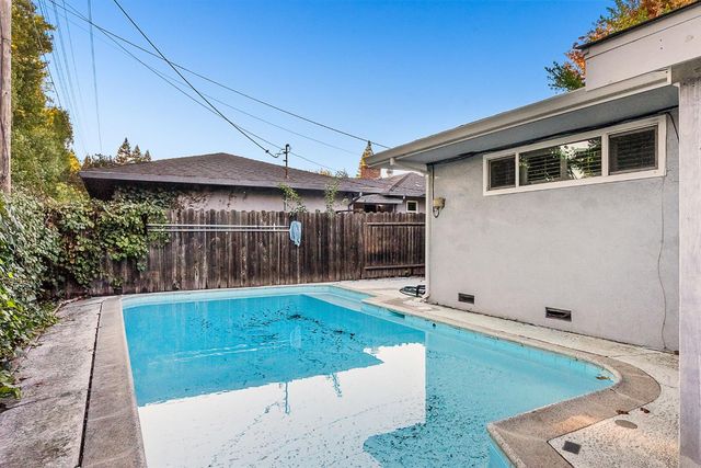 1224 Nevis Ct, Sacramento, CA 95822