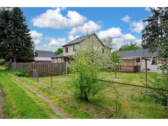 3558 Se 67TH Ave, Portland, OR 97206