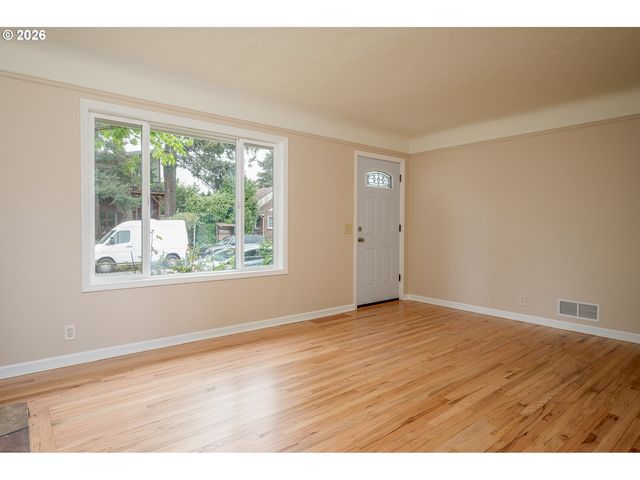 3558 Se 67TH Ave, Portland, OR 97206