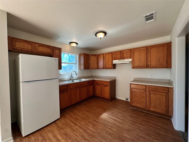 1501 Earle ST, San Marcos, TX 78666