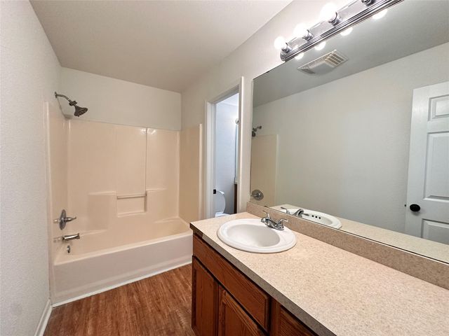 1501 Earle ST, San Marcos, TX 78666