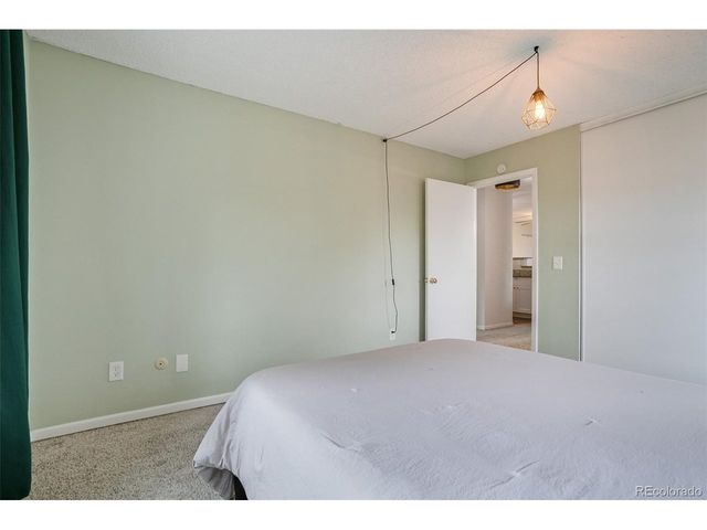 5770 E Warren Ave 317, Denver, CO 80222