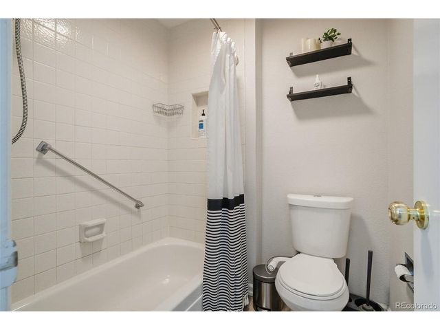 5770 E Warren Ave 317, Denver, CO 80222