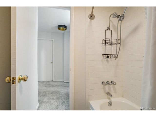 5770 E Warren Ave 317, Denver, CO 80222