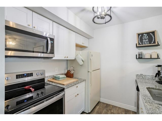 5770 E Warren Ave 317, Denver, CO 80222