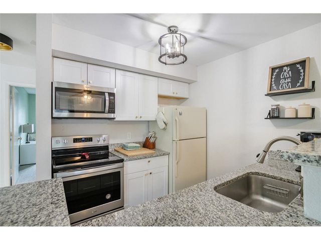 5770 E Warren Ave 317, Denver, CO 80222