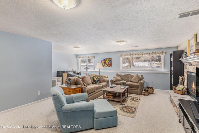 2545 Limerick Circle 8, Holt, MI 48842