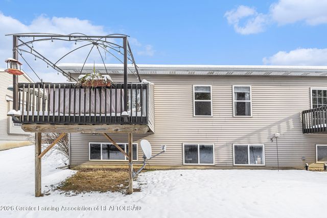 2545 Limerick Circle 8, Holt, MI 48842