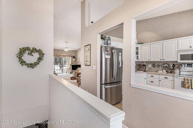 2545 Limerick Circle 8, Holt, MI 48842