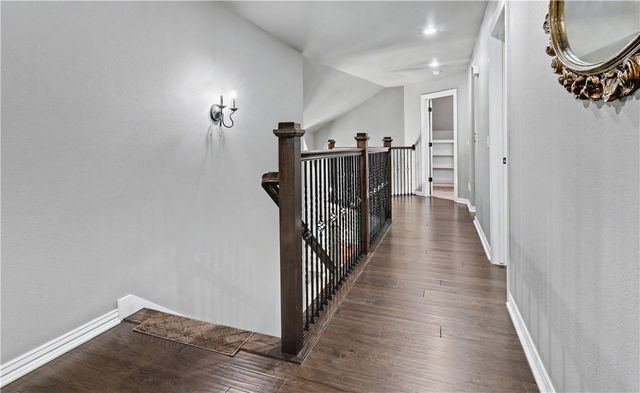 940 Via Firenze Avenue, Tontitown, AR 72762