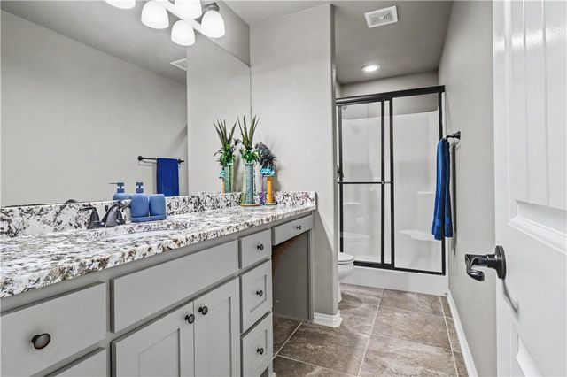 940 Via Firenze Avenue, Tontitown, AR 72762