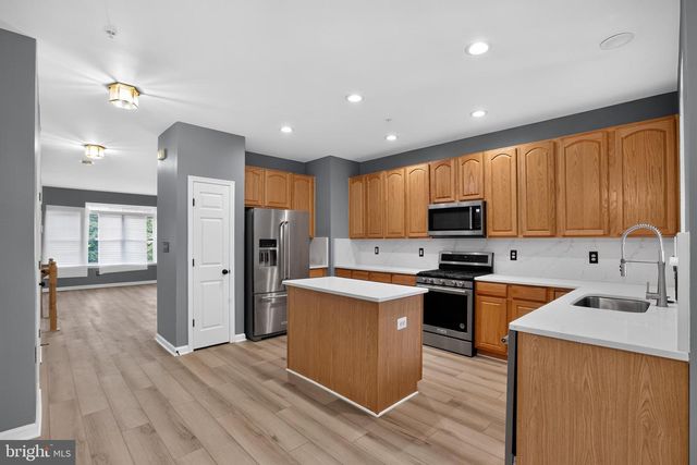 11500 SPYGLASS PL, Waldorf, MD 20602