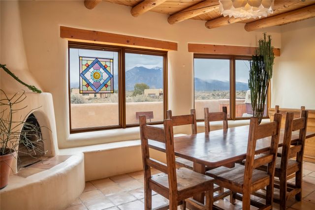 12 Villa Ventosa, El Prado, NM 87529