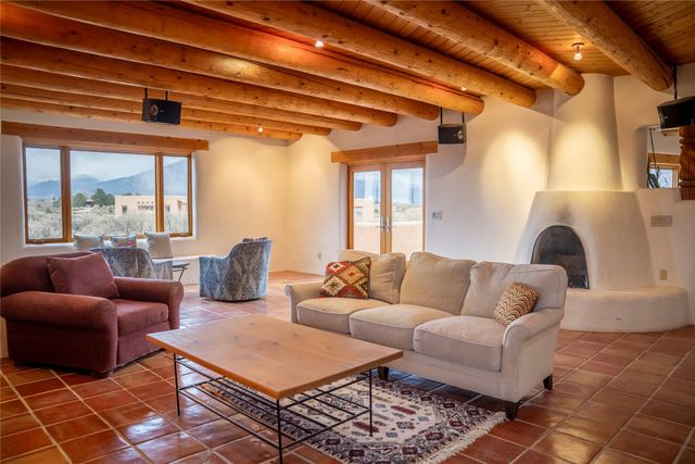 12 Villa Ventosa, El Prado, NM 87529