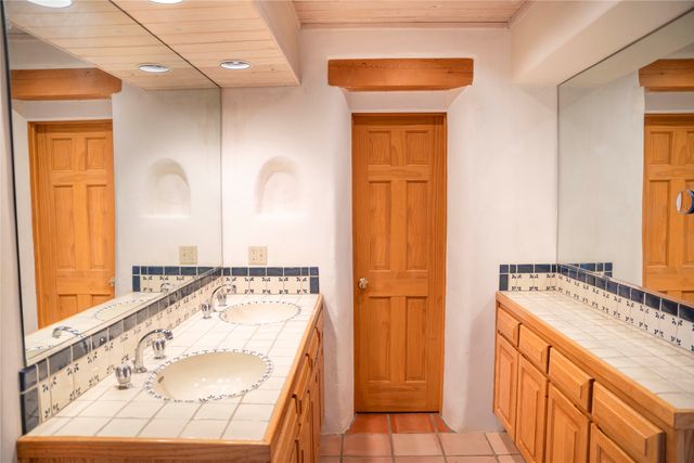 12 Villa Ventosa, El Prado, NM 87529