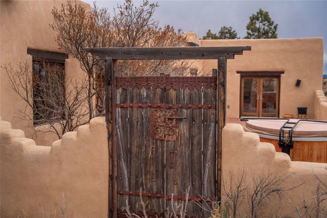 12 Villa Ventosa, El Prado, NM 87529