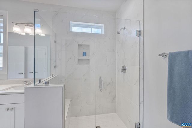 11 PERSIMMON WAY, Zion Crossroads, VA 22942